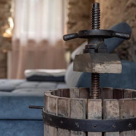 Вилла Les Pierres De Fonfage