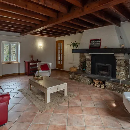 Les Pierres De Fonfage Boissezon