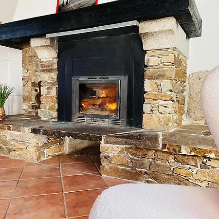 Les Pierres De Fonfage Boissezon