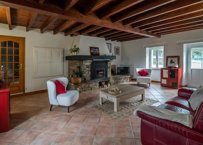 Les Pierres De Fonfage Boissezon