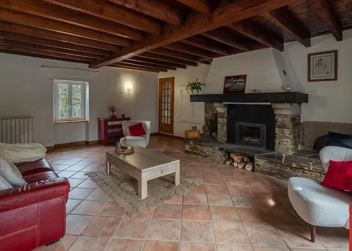 Les Pierres De Fonfage Boissezon