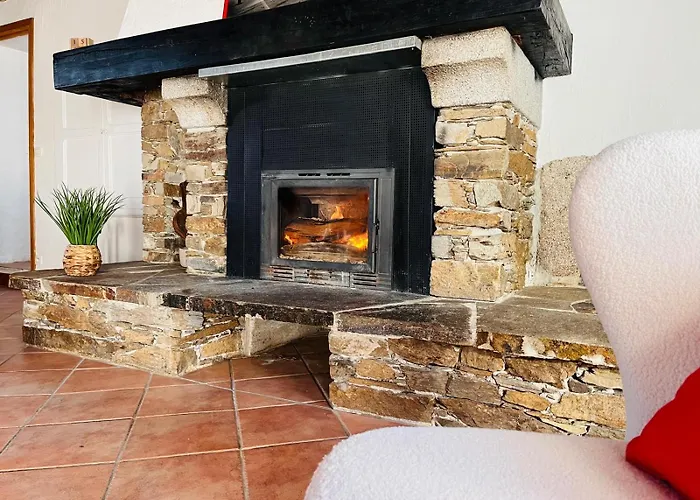 Les Pierres De Fonfage Boissezon