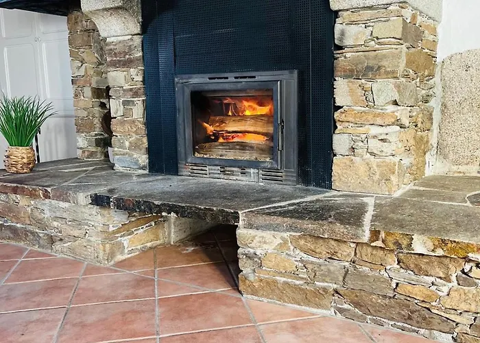 Les Pierres De Fonfage * Boissezon