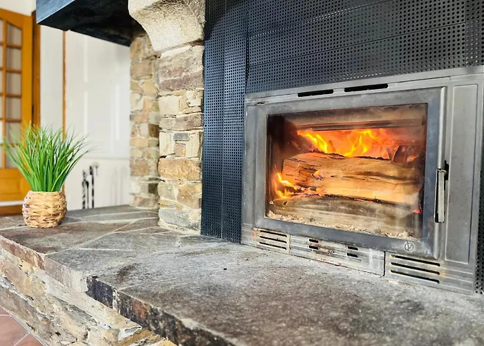 فيلة Les Pierres De Fonfage *