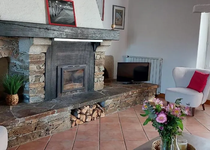 Les Pierres De Fonfage *